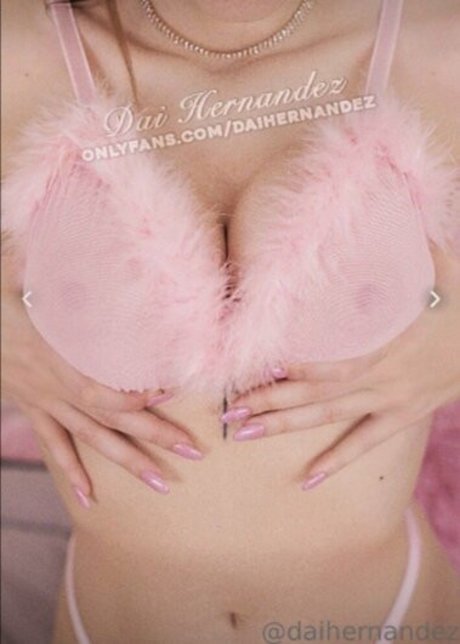 Daiana Hernandez photo 261