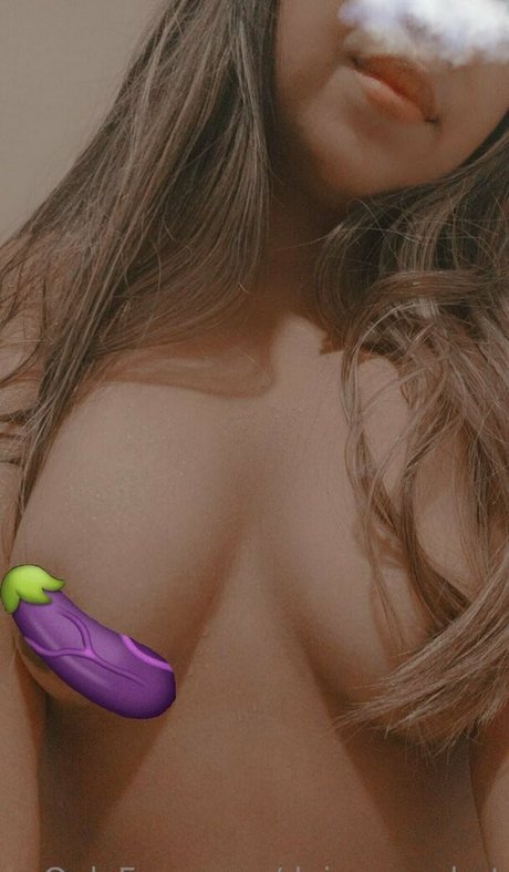 Daianaxxxhot photo 3