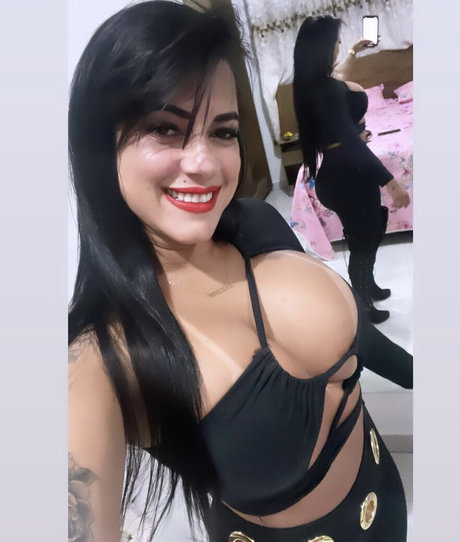 Daiane Prado photo 9