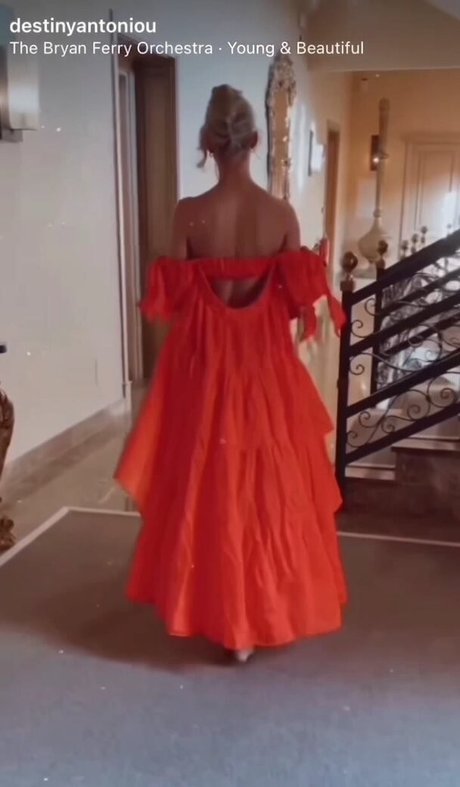 Daisy Anderson photo 99