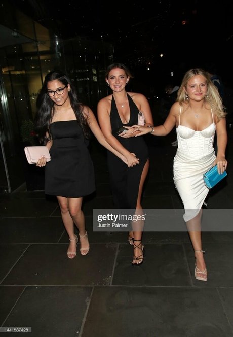 Daisy Campbell photo 36