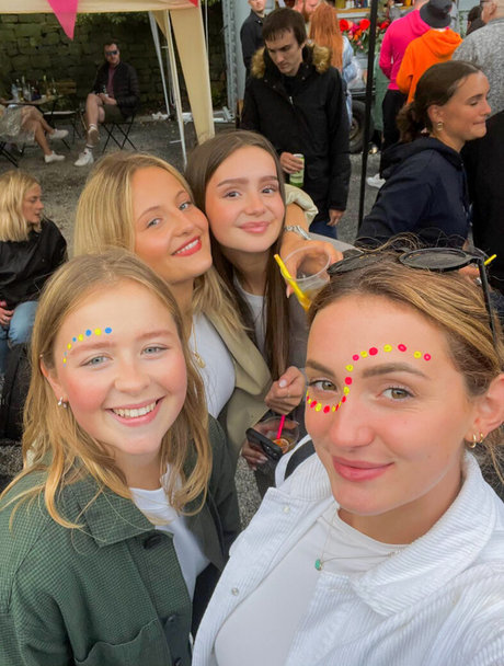 Daisy Campbell photo 178