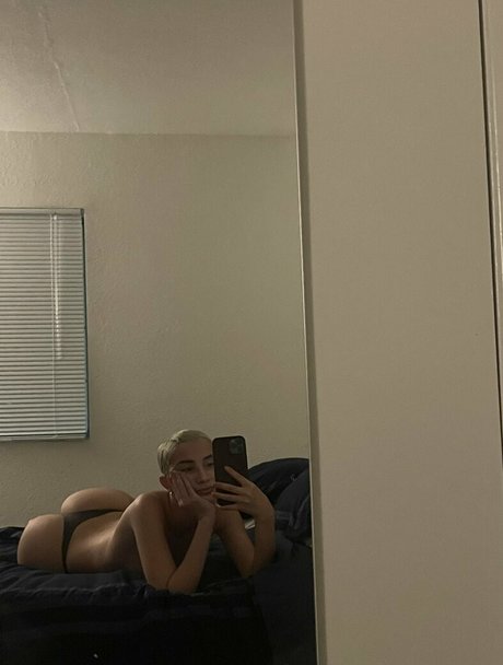 Daisy Delancey photo 7