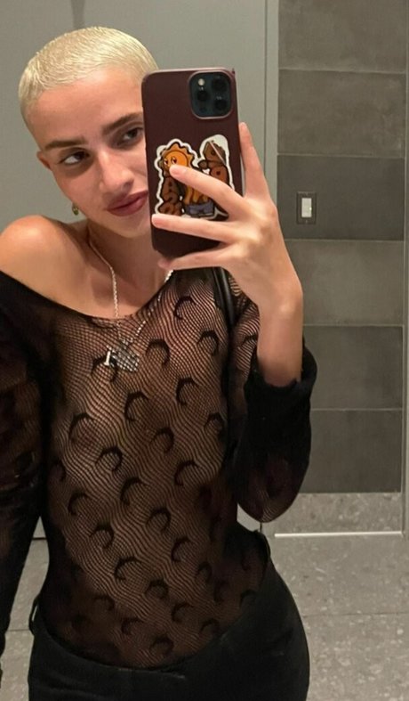 Daisy Delancey photo 9