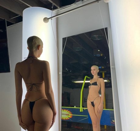 Daisy Delancey photo 54