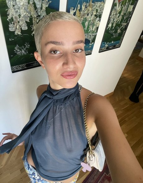 Daisy Delancey photo 61