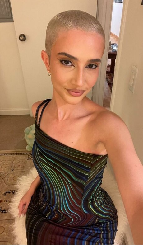 Daisy Delancey photo 70