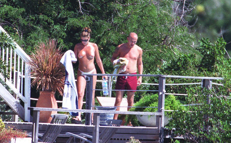 Daisy Fuentes photo 4