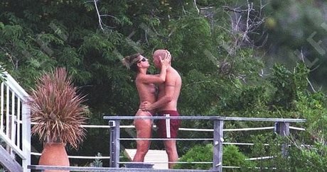 Daisy Fuentes photo 11