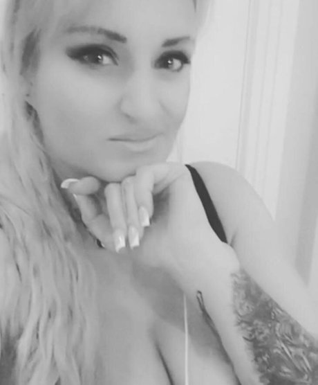 Daisy May Cooper photo 4