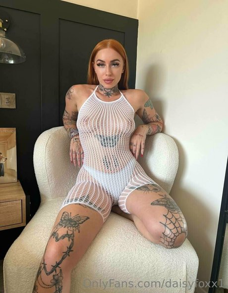 Daisyfoxx1 photo 21