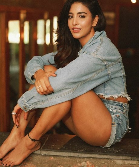 Daksha Nagarkar photo 1