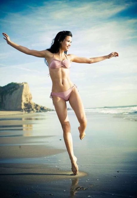 Danay Garcia photo 5