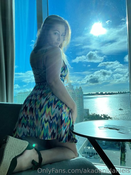 Dani Daniels photo 933