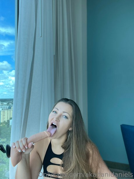 Dani Daniels photo 1218