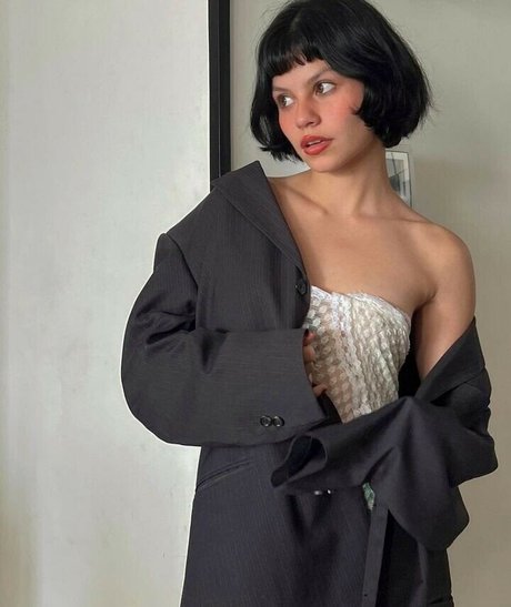 Daniela Montaguth photo 28