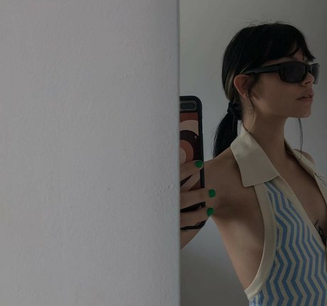 Daniela Montaguth photo 39