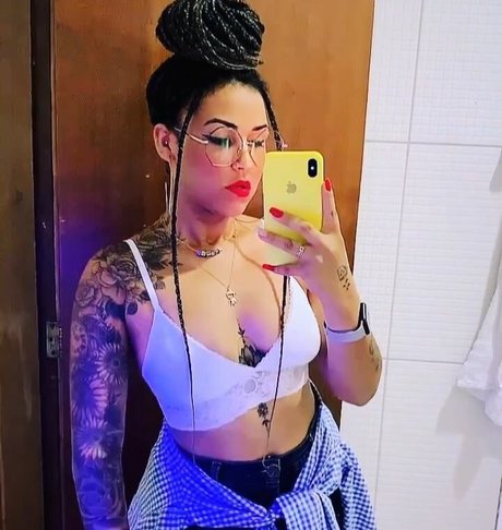 Daniela Santos photo 30