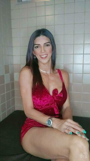 Daniela Santos photo 6