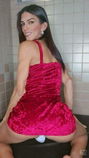 Daniela Santos photo 7