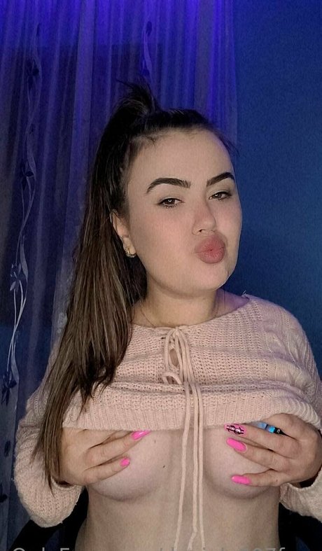 Daniela007free photo 33