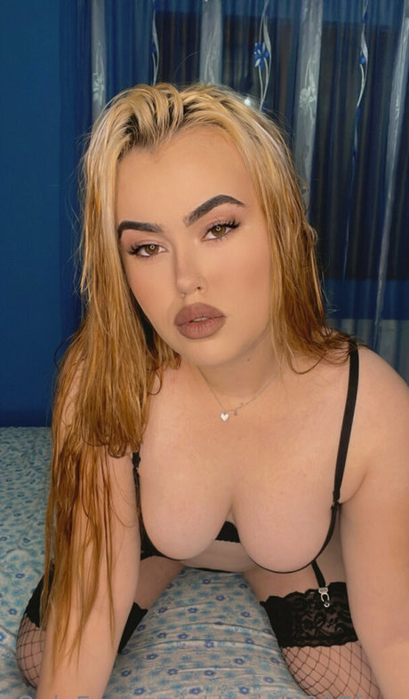 Daniela007free photo 77