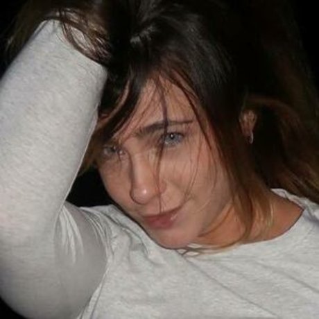 Danielle Cooper photo 5