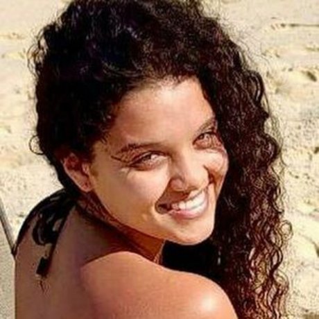 Danielle Olimpia photo 2