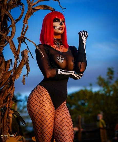 Danni Ellexo photo 32