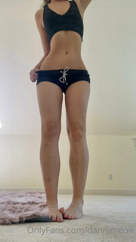 Danni Meow photo 167