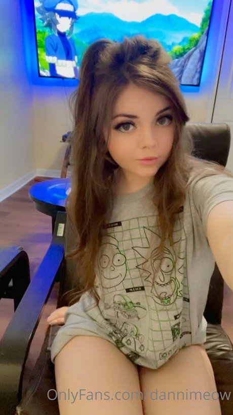 Danni Meow photo 189