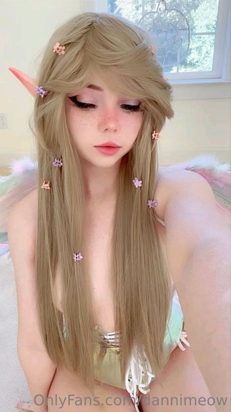 Danni Meow photo 402