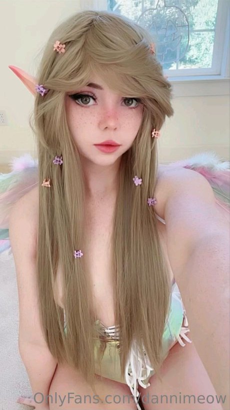 Danni Meow photo 403