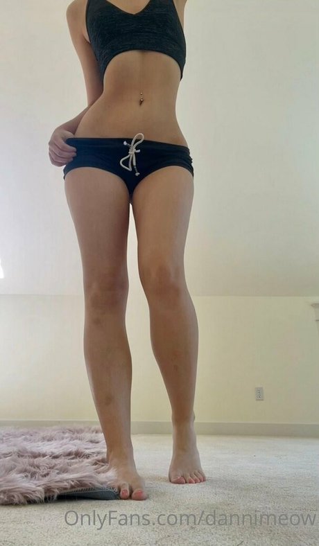 Danni Meow photo 461