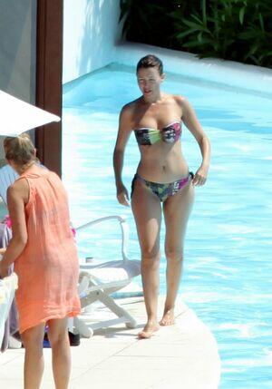 Danni Minogue photo 81
