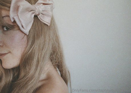 Daphnebubblefree photo 15