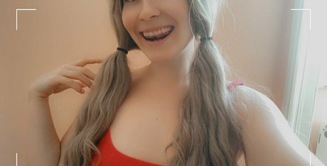 Daphnebubblefree photo 22