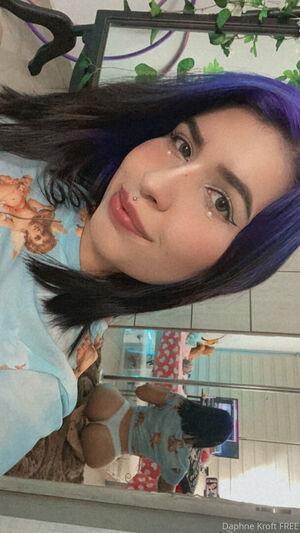 daphnekroftfree photo 30