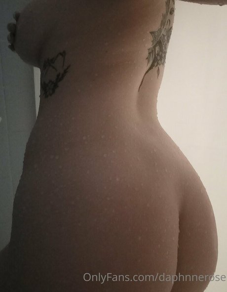 Daphnnerose photo 18