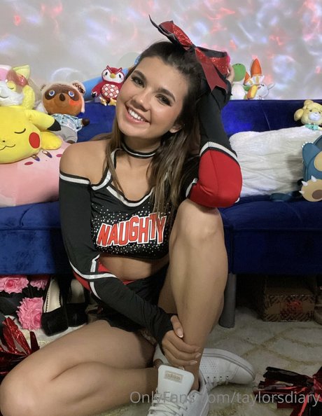 Dare Taylor photo 192