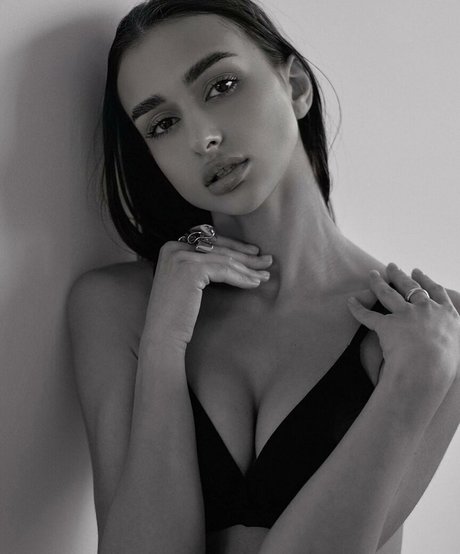 Dari Vladymyrova photo 5