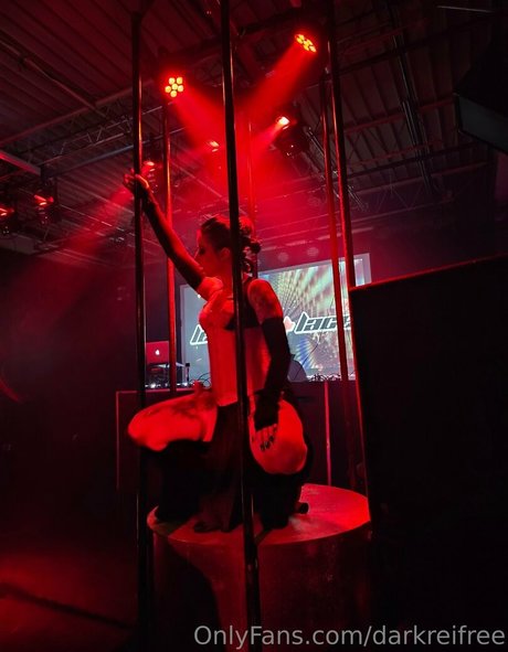 Darkreifree photo 124