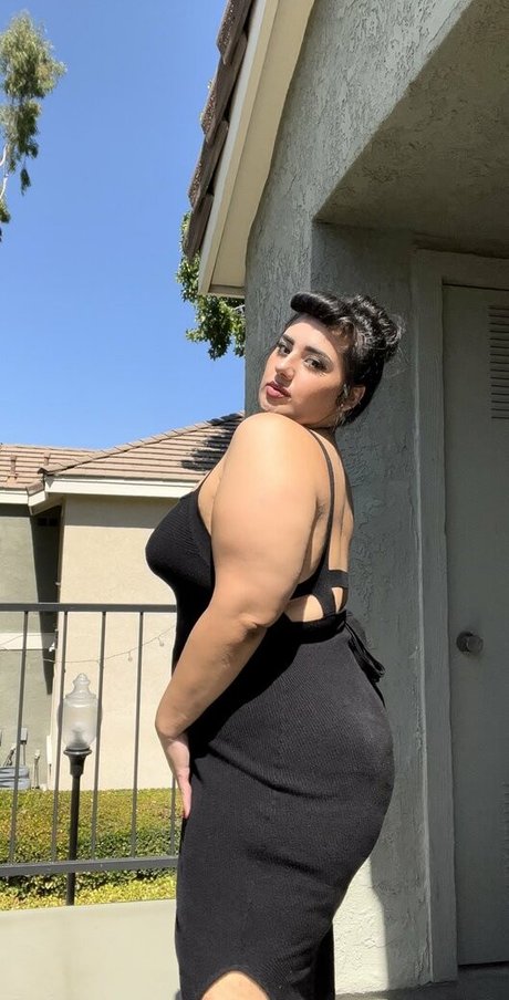Datgorl photo 4