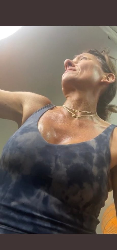 Davina McCall photo 117