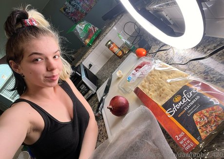 Dawnrobin.420 photo 7