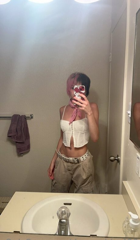 Dawnrobin.420 photo 9