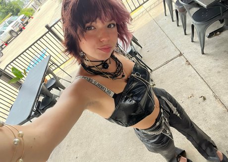 Dawnrobin.420 photo 26