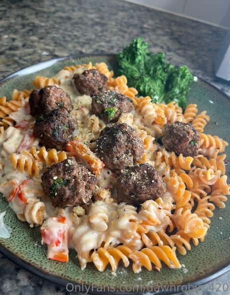 Dawnrobin.420 photo 29