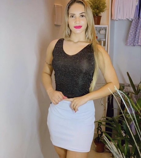 Dayanerocha_2kofc photo 2