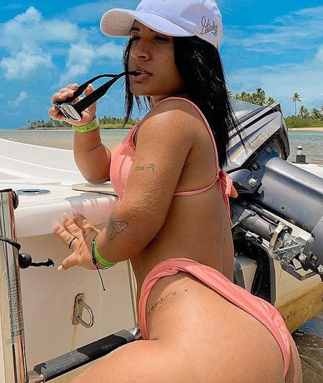 Dayanne Gomes photo 18